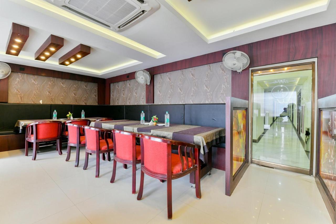 Oyo 1889 Hotel Aj Park Alappuzha ภายนอก รูปภาพ