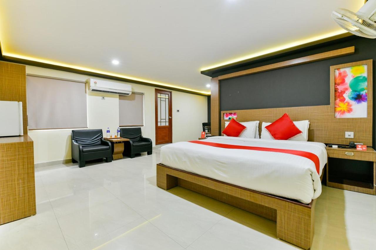 Oyo 1889 Hotel Aj Park Alappuzha ภายนอก รูปภาพ