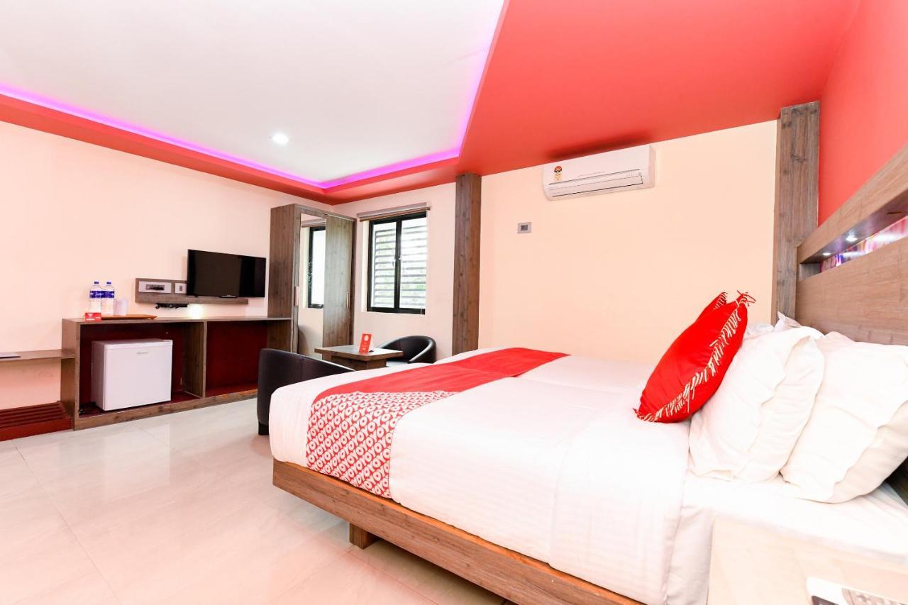 Oyo 1889 Hotel Aj Park Alappuzha ภายนอก รูปภาพ