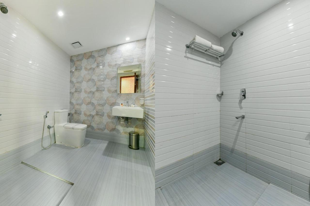 Oyo 1889 Hotel Aj Park Alappuzha ภายนอก รูปภาพ