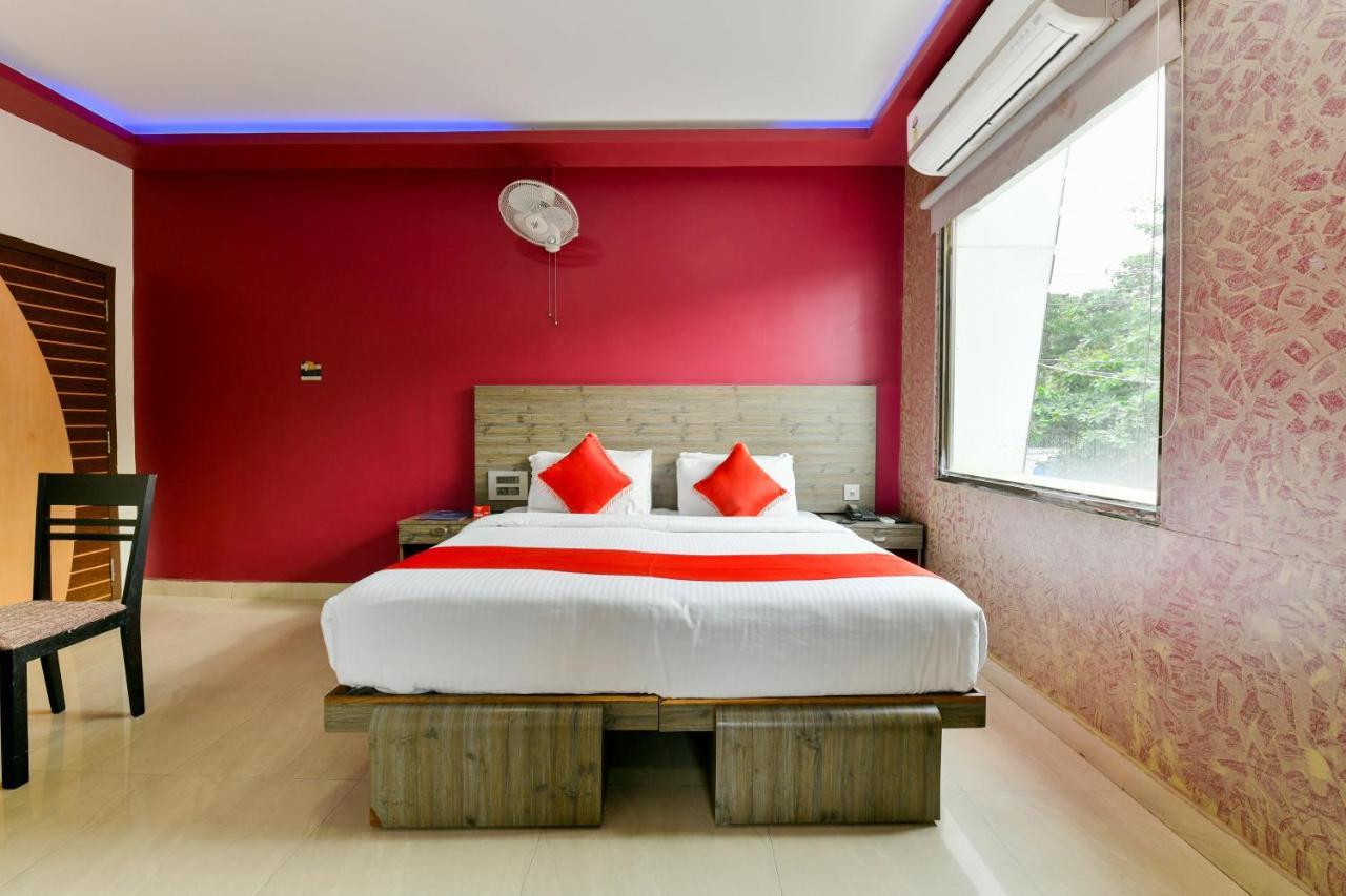 Oyo 1889 Hotel Aj Park Alappuzha ภายนอก รูปภาพ